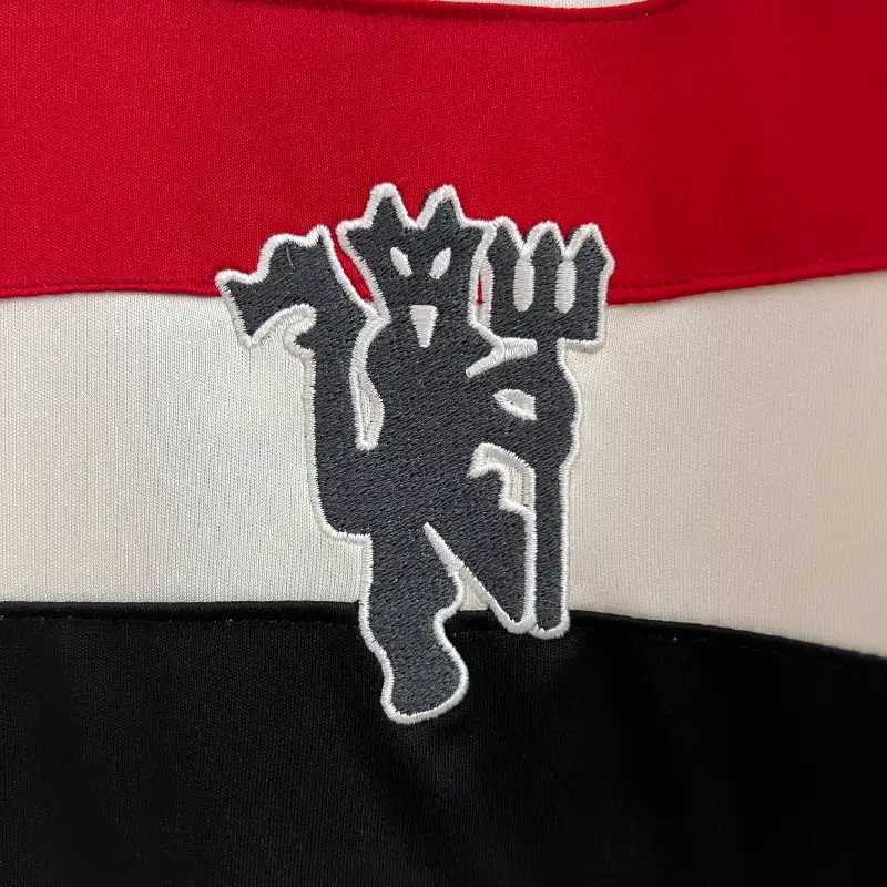 MANCHESTER UNITED THIRD 24/25(FAN VERSION)