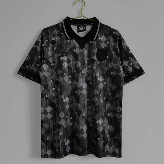 Retro England black-out
